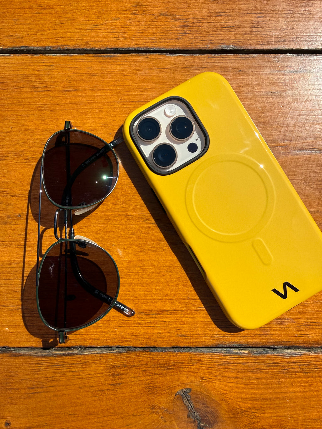 Gold Slim MagSafe iPhone Case – VitaAurea