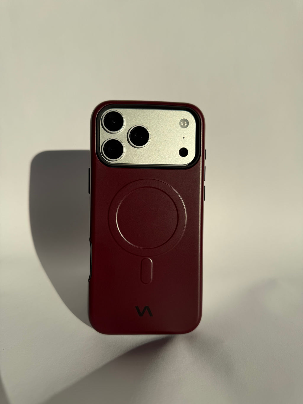 Velvet Rouge Slim MagSafe iPhone Case – VitaAurea
